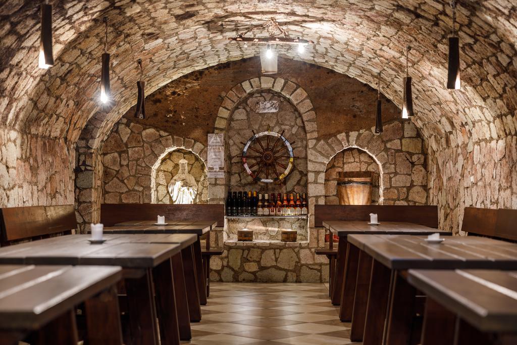 Tokaj Zlata Putna - Restaurant & Pension Vinicky Eksteriør bilde