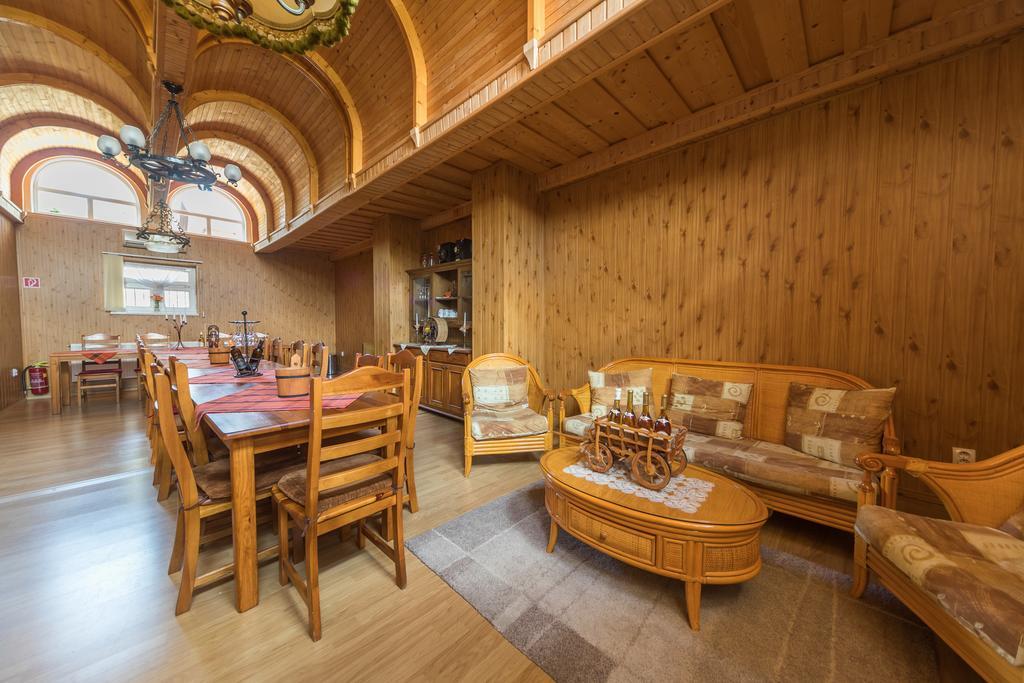 Tokaj Zlata Putna - Restaurant & Pension Vinicky Eksteriør bilde