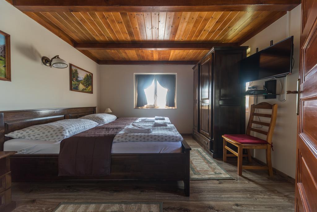 Tokaj Zlata Putna - Restaurant & Pension Vinicky Eksteriør bilde