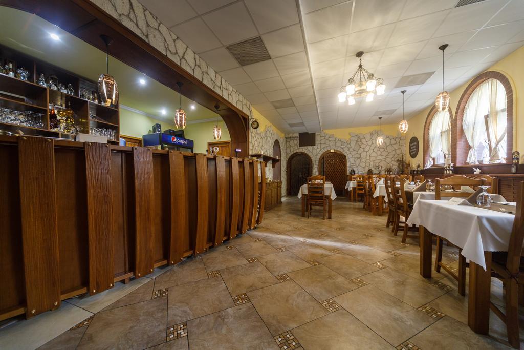 Tokaj Zlata Putna - Restaurant & Pension Vinicky Eksteriør bilde